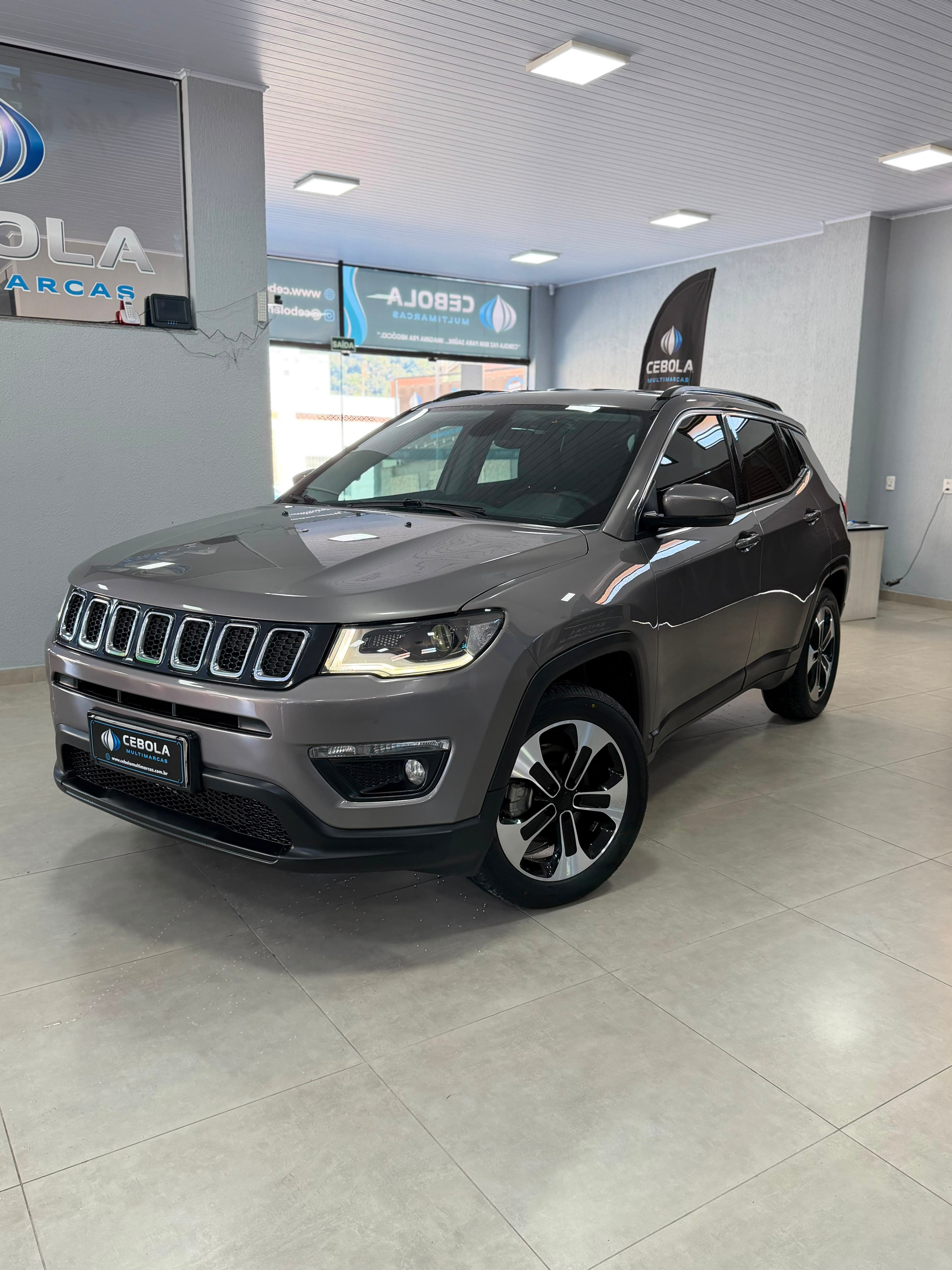 Jeep COMPASS LONGITUDE 2.0 4x2 Flex 16V Aut. 2017 à venda em Rio do Sul – SC